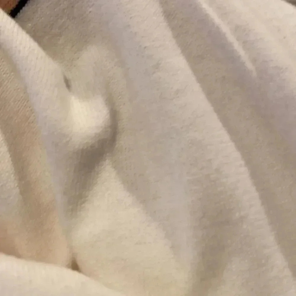 - Banana Republic factory  Crew-Neck Sweater - Picture 8 of 9